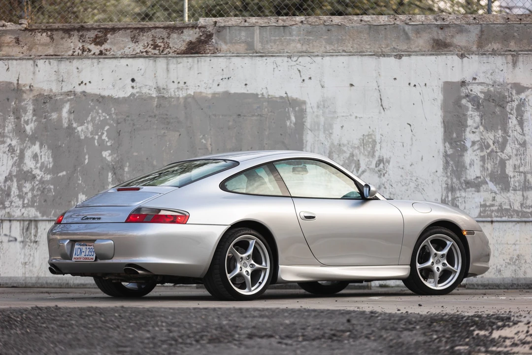 2002 Porsche 996 Carrera - Image 23 of 31