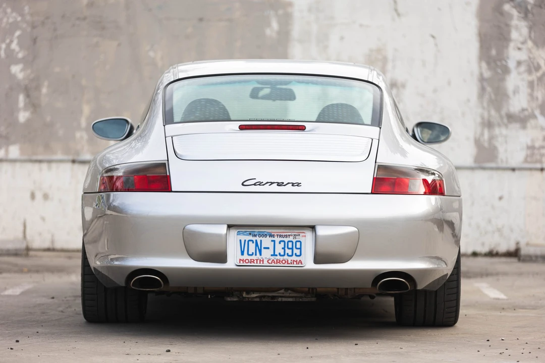 2002 Porsche 996 Carrera - Image 16 of 31