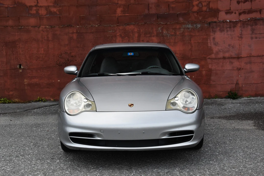 2002 Porsche 996 Carrera - Image 9 of 31