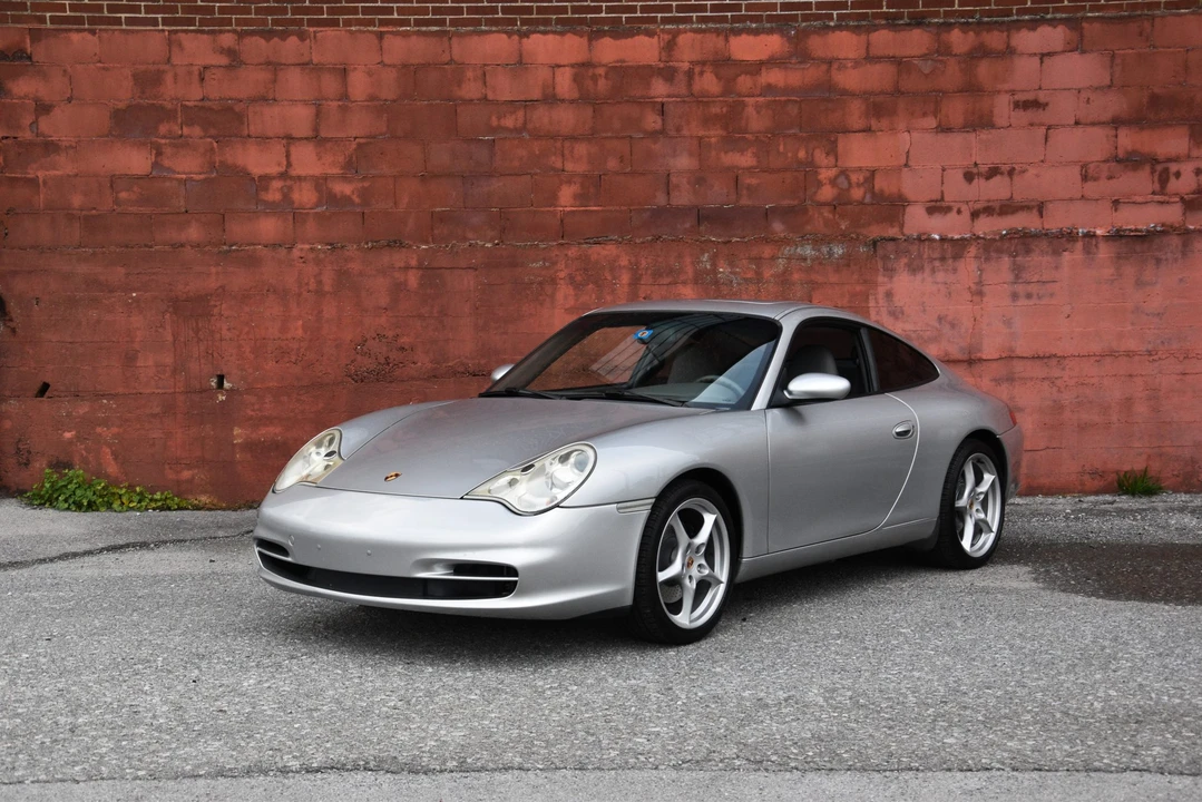 2002 Porsche 996 Carrera - Image 2 of 31