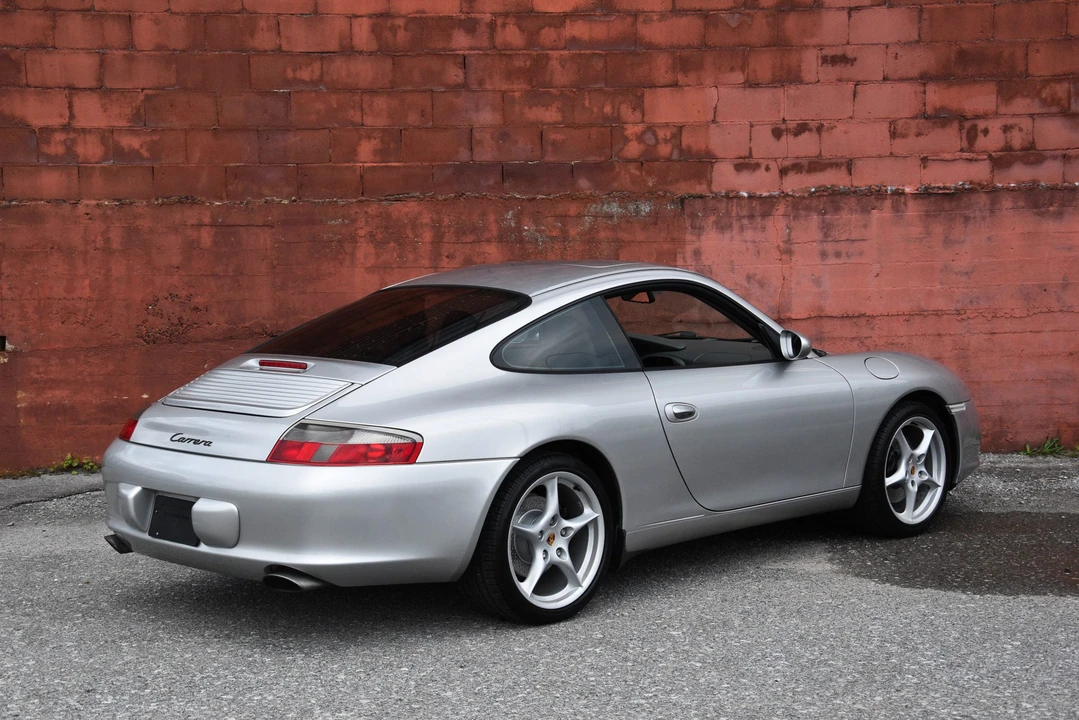 2002 Porsche 996 Carrera - Image 24 of 31