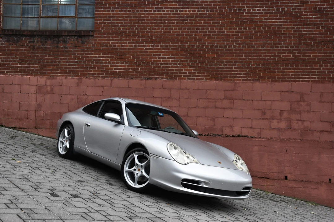 2002 Porsche 996 Carrera - Image 18 of 31