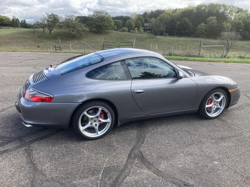 2002 Porsche 996 Carrera - Image 8 of 31