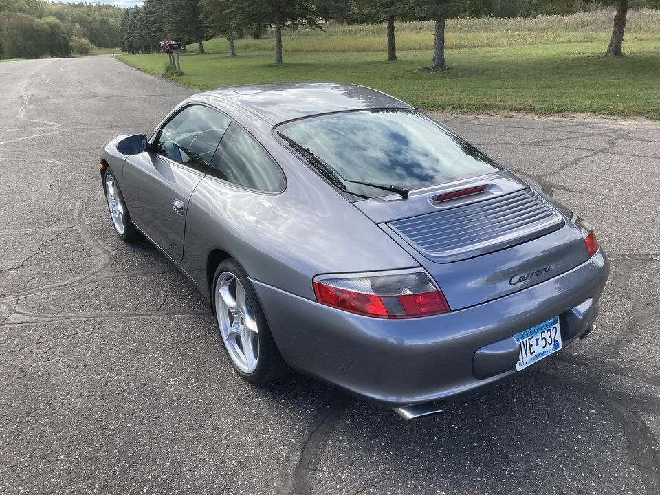 2002 Porsche 996 Carrera - Image 12 of 31