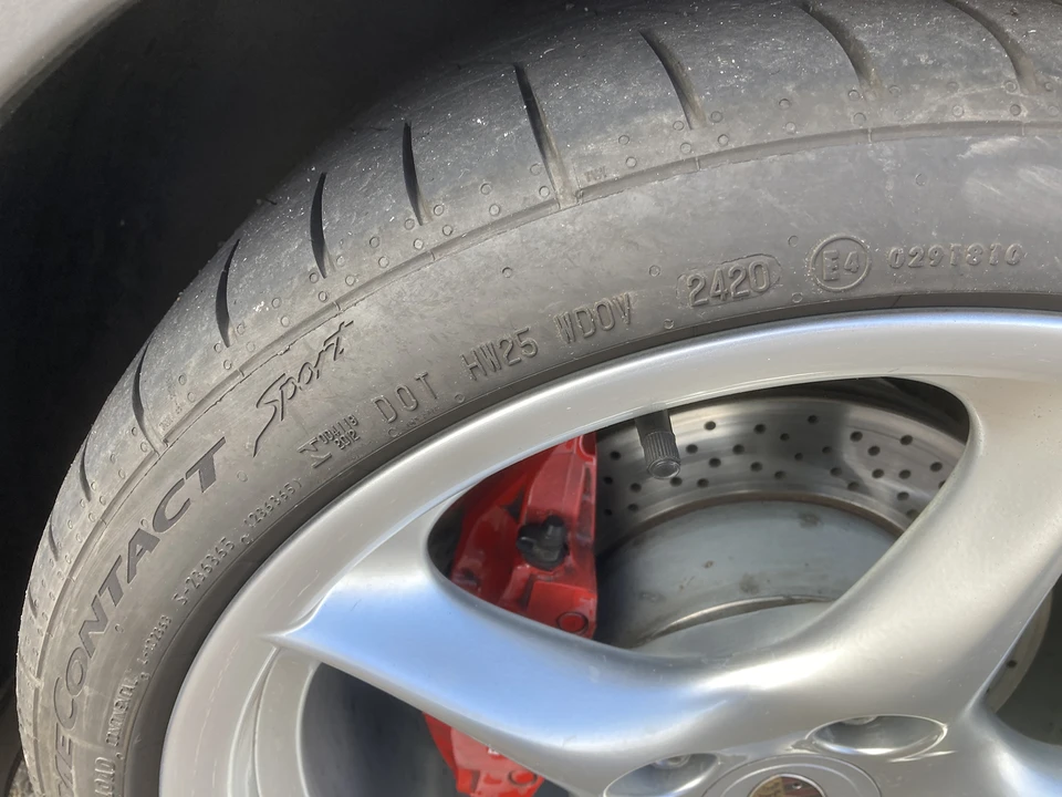 2002 Porsche 996 Carrera - Image 26 of 31