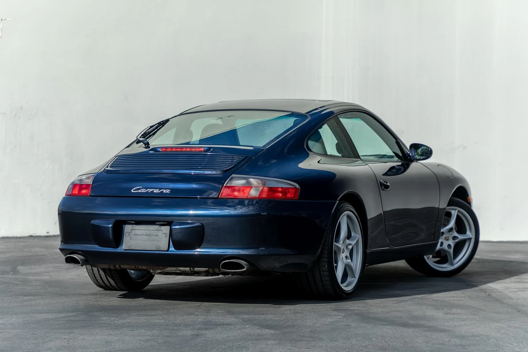 2002 Porsche 996 Carrera - Image 11 of 31