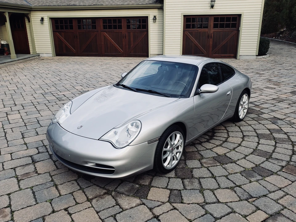 2002 Porsche 996 Carrera - Image 2 of 31