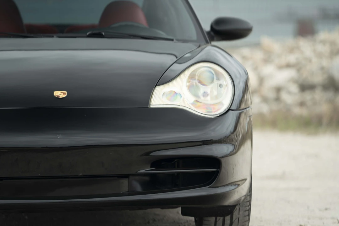 2002 Porsche 996 Carrera - Image 29 of 31