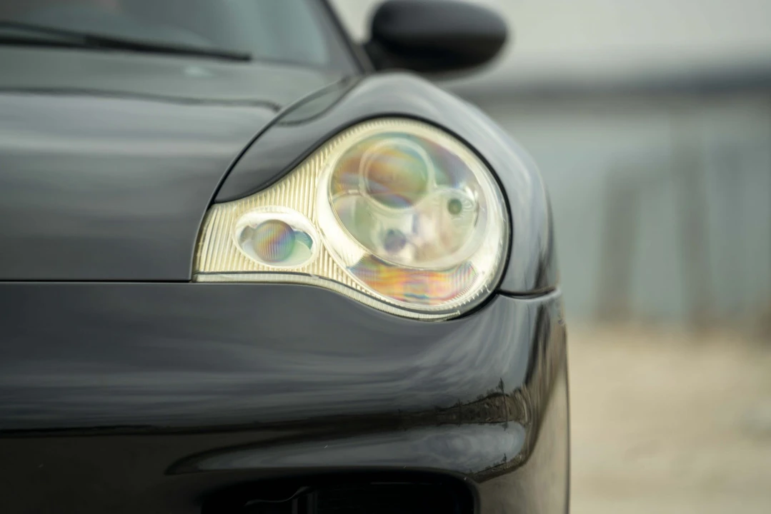2002 Porsche 996 Carrera - Image 31 of 31