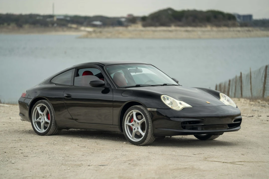 2002 Porsche 996 Carrera - Image 13 of 31