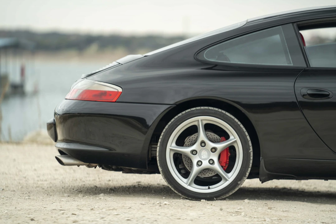 2002 Porsche 996 Carrera - Image 22 of 31