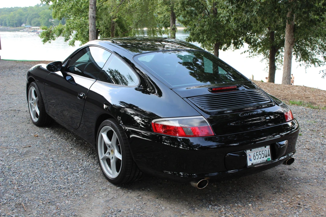 2002 Porsche 996 Carrera - Image 27 of 31