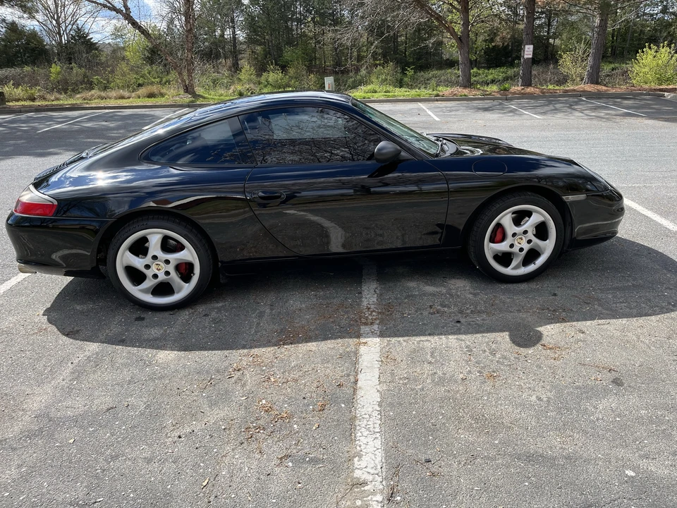 2002 Porsche 996 Carrera - Image 11 of 31