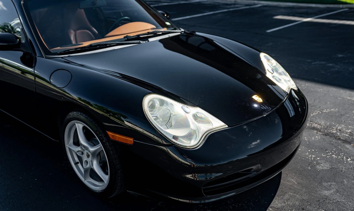 2002 Porsche 996 Carrera - Image 17 of 31