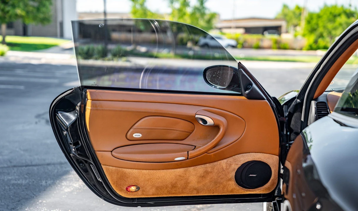 2002 Porsche 996 Carrera - Image 31 of 31