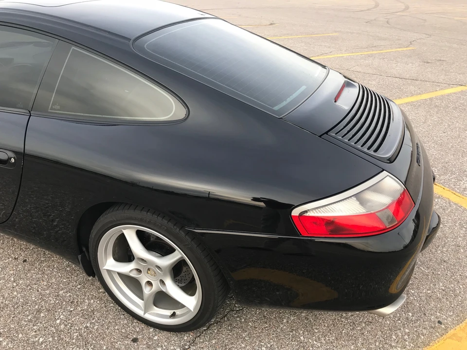 2002 Porsche 996 Carrera - Image 10 of 31