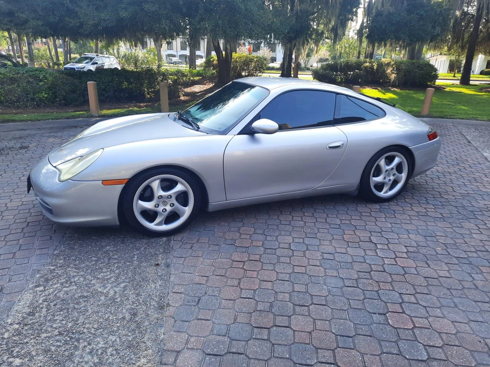 2002 Porsche 996 Carrera - Image 12 of 31
