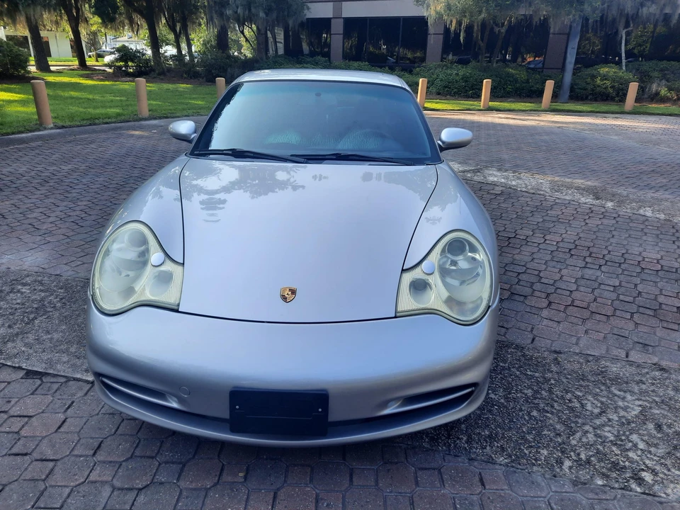 2002 Porsche 996 Carrera - Image 2 of 31