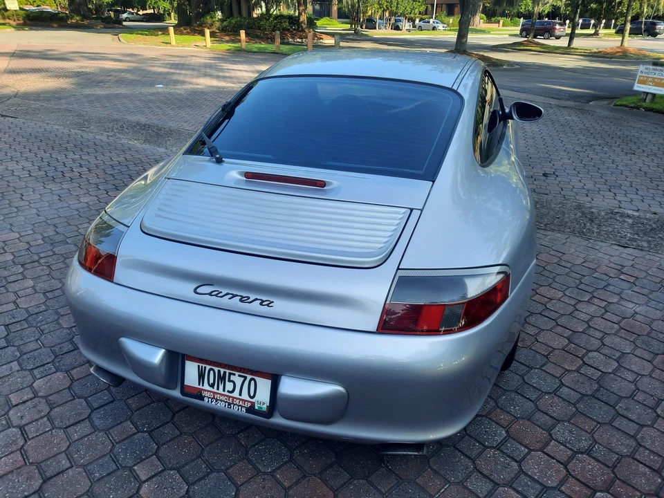 2002 Porsche 996 Carrera - Image 28 of 31
