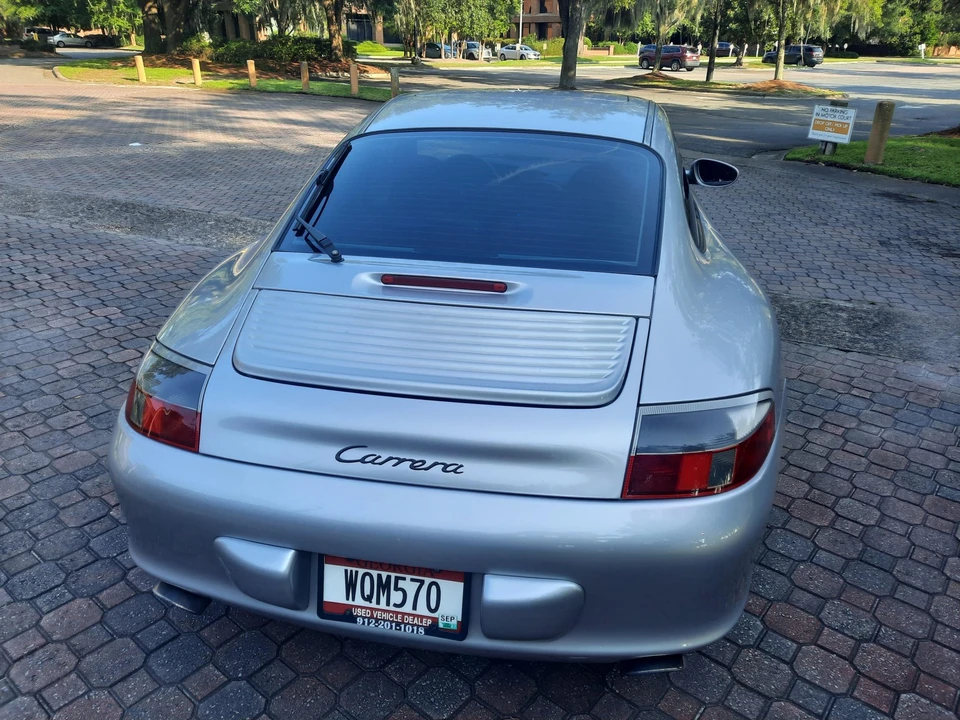 2002 Porsche 996 Carrera - Image 27 of 31