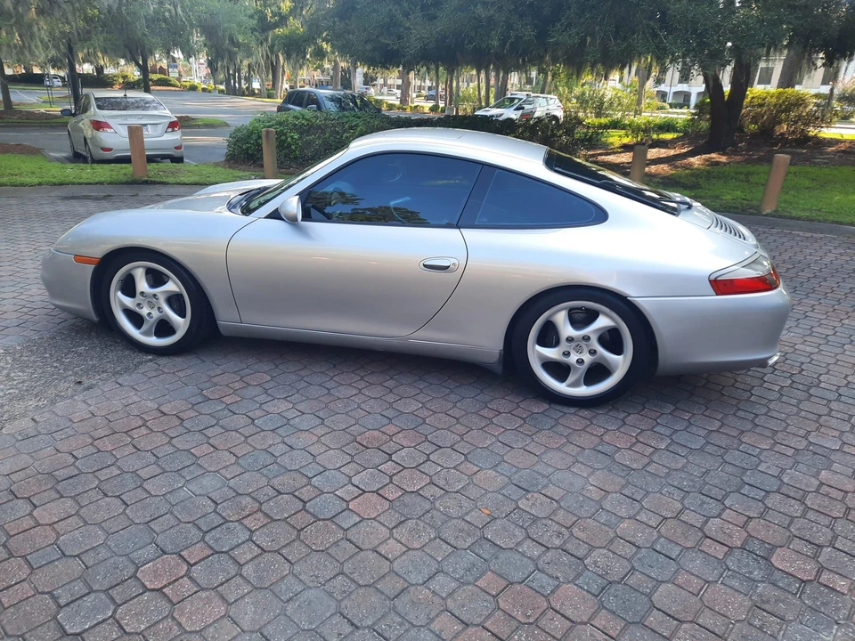 2002 Porsche 996 Carrera - Image 19 of 31