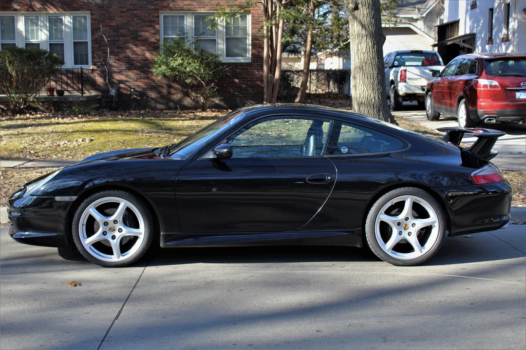 2002 Porsche 996 Carrera - Image 5 of 31