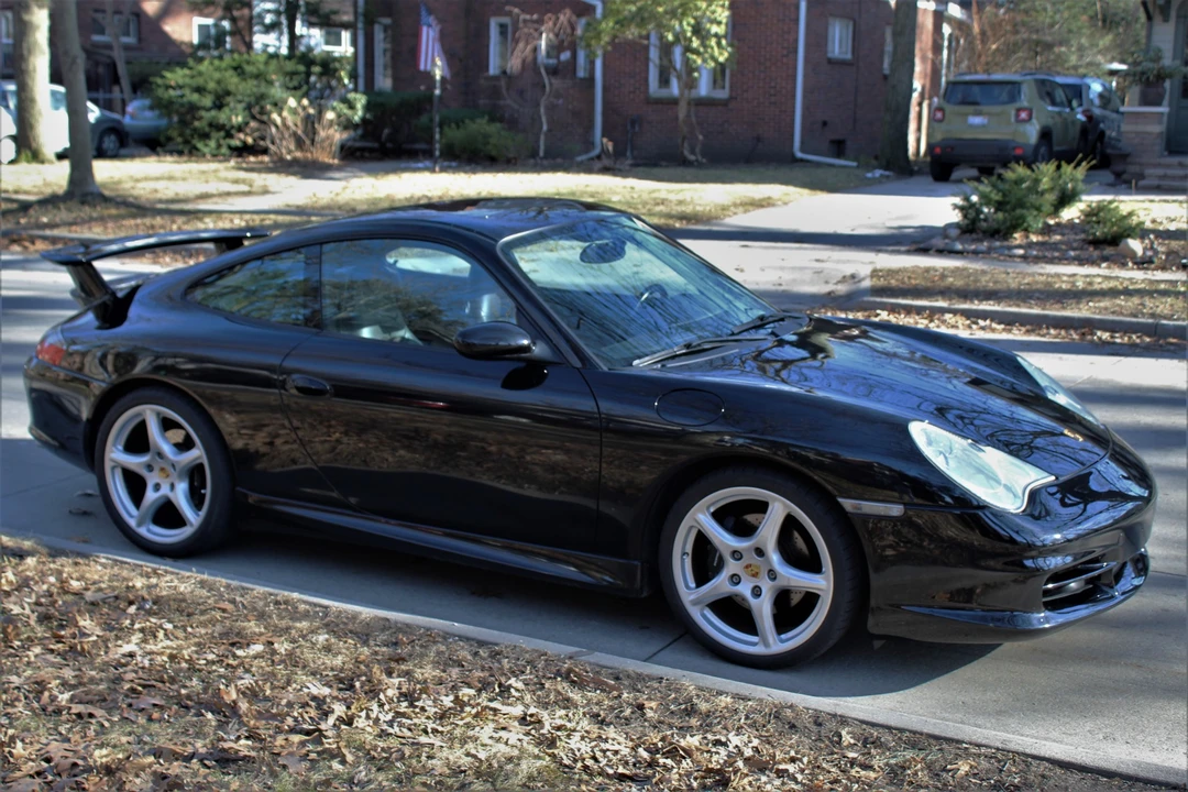 2002 Porsche 996 Carrera - Image 11 of 31