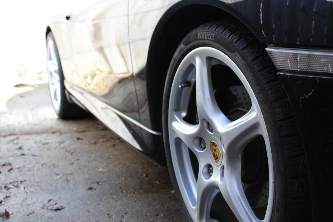 2002 Porsche 996 Carrera - Image 15 of 31