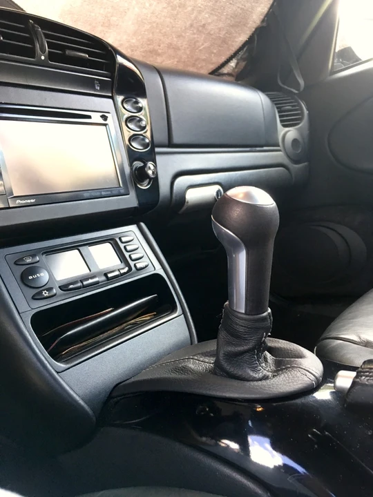 2002 Porsche 996 Carrera - Image 24 of 31