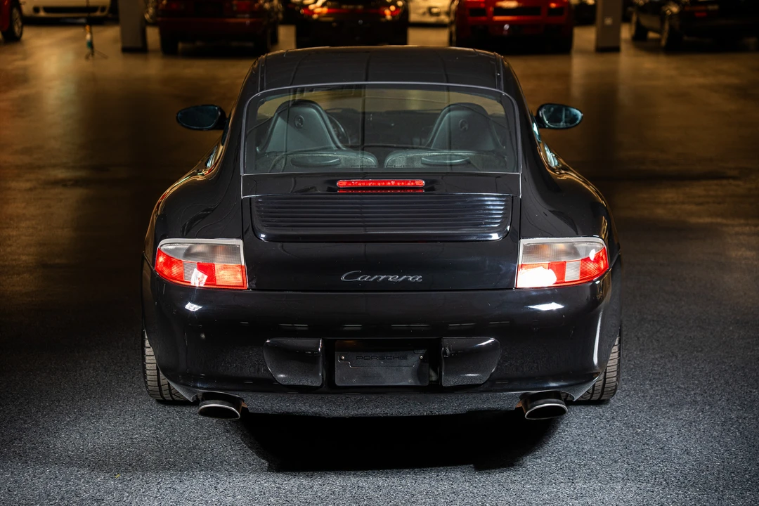 2002 Porsche 996 Carrera - Image 29 of 31