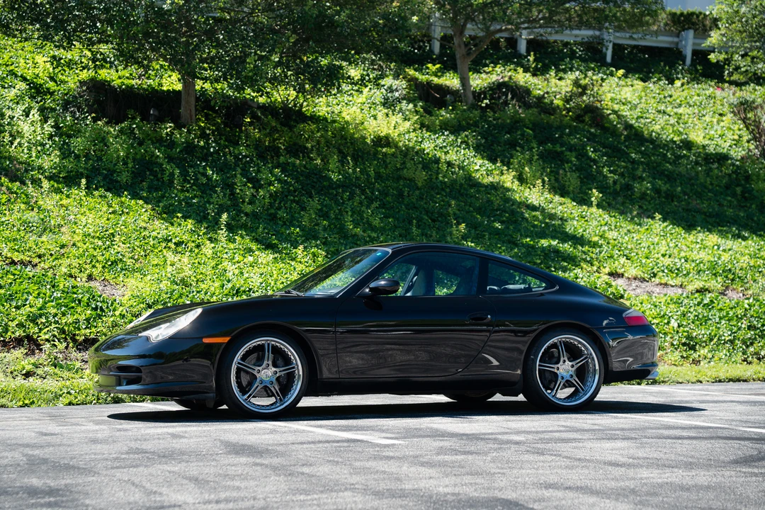 2002 Porsche 996 Carrera - Image 5 of 31