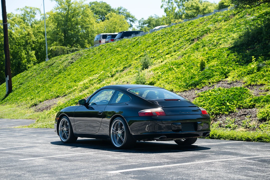 2002 Porsche 996 Carrera - Image 8 of 31