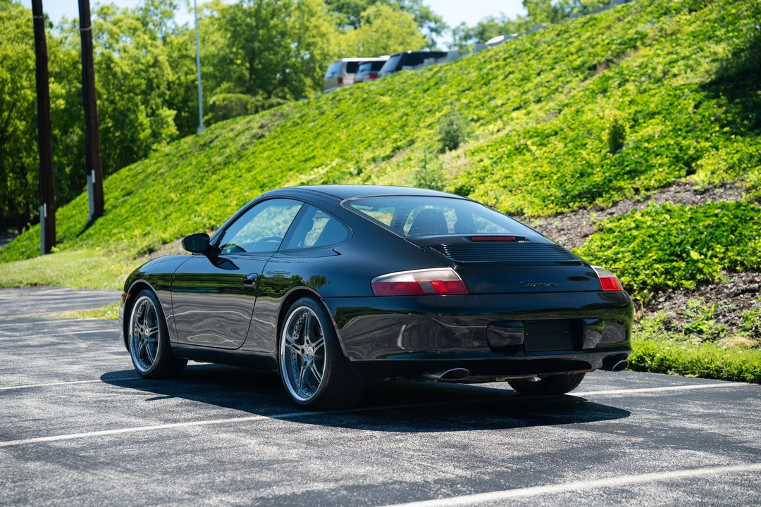2002 Porsche 996 Carrera - Image 9 of 31
