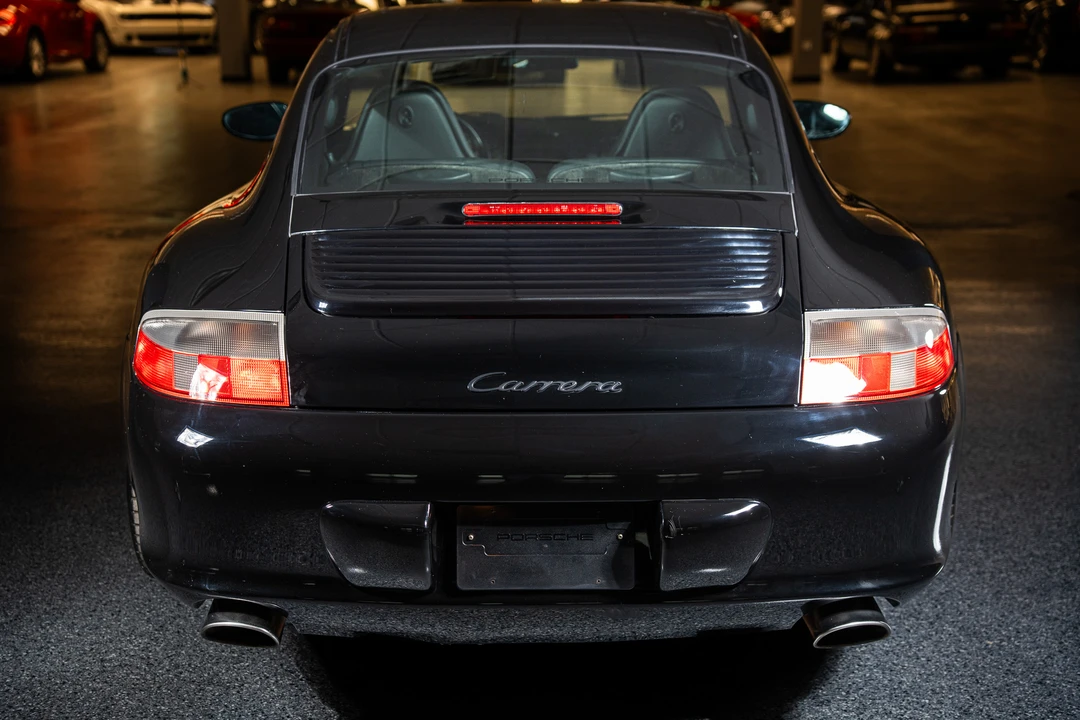 2002 Porsche 996 Carrera - Image 28 of 31