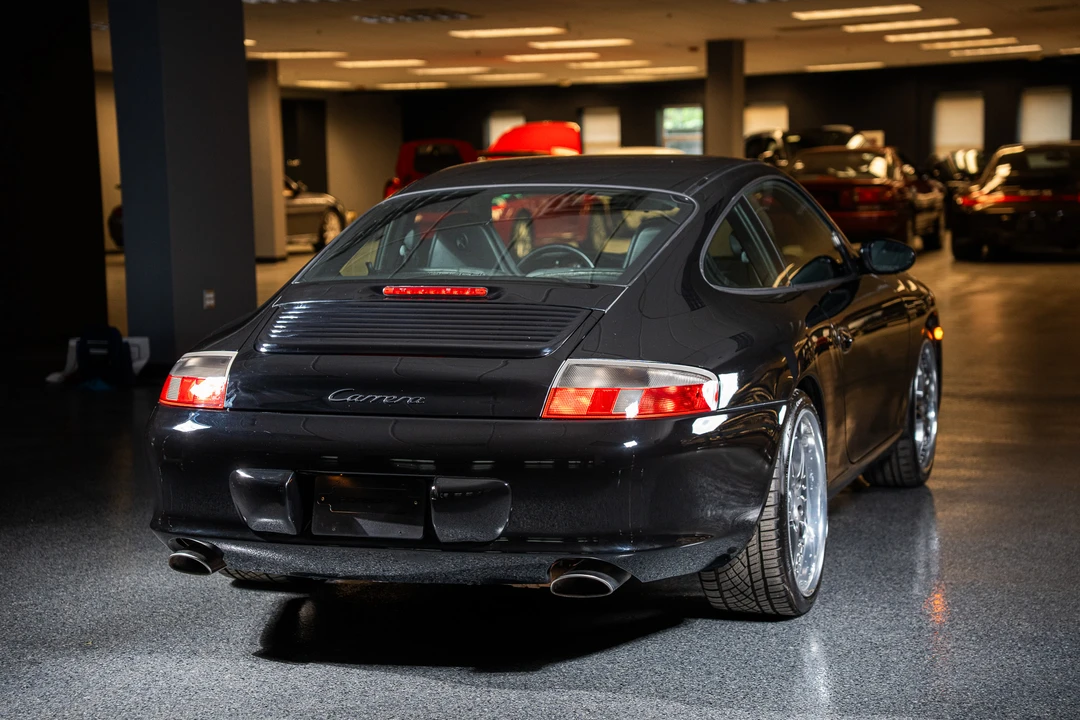 2002 Porsche 996 Carrera - Image 30 of 31