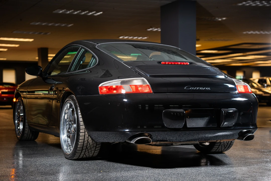 2002 Porsche 996 Carrera - Image 25 of 31