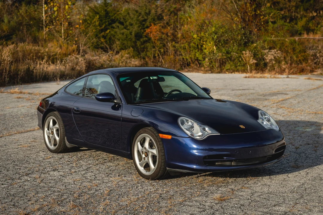 2002 Porsche 996 Carrera - Image 10 of 31