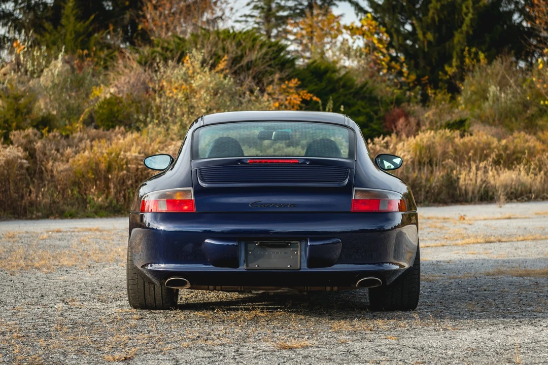2002 Porsche 996 Carrera - Image 26 of 31