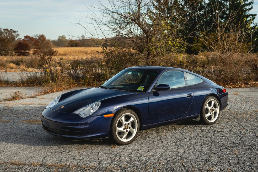 2002 Porsche 996 Carrera - Image 2 of 31