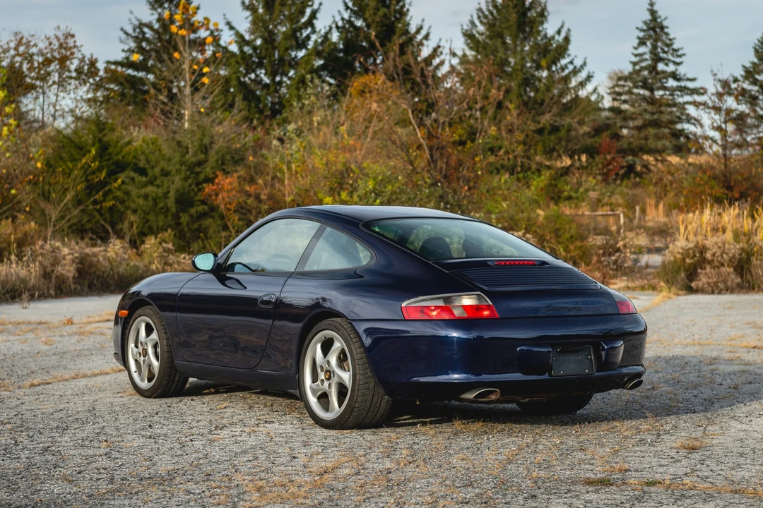 2002 Porsche 996 Carrera - Image 30 of 31