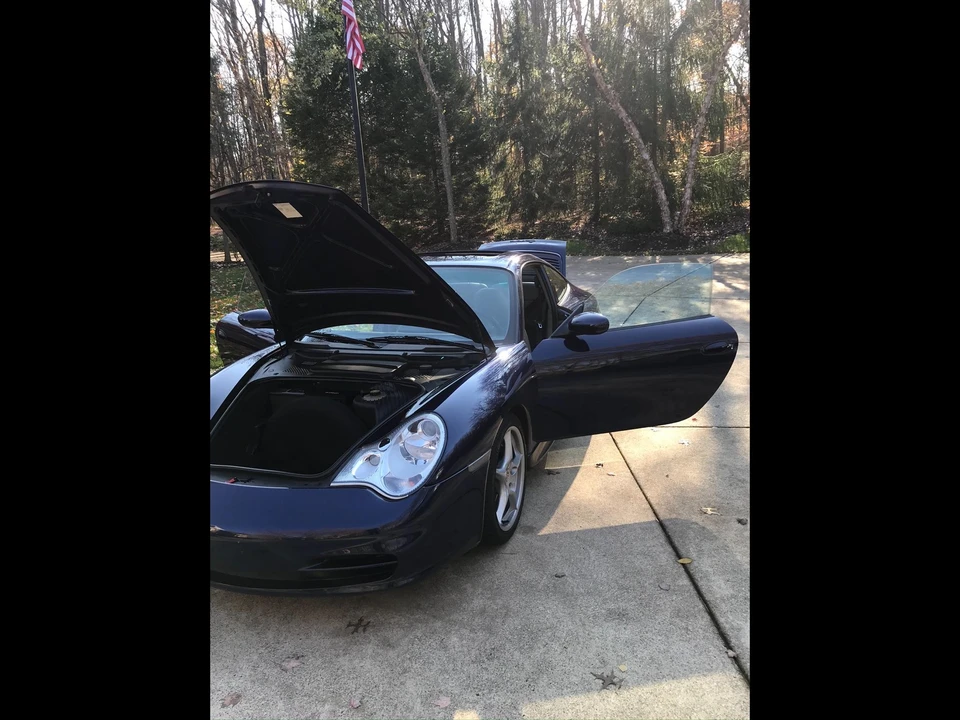 2002 Porsche 996 Carrera - Image 11 of 31
