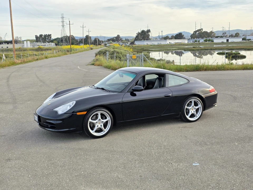 2002 Porsche 996 Carrera - Image 2 of 31