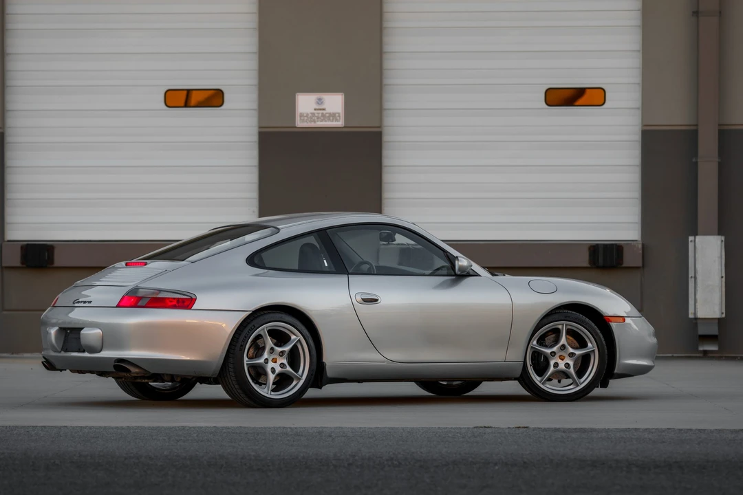 2002 Porsche 996 Carrera - Image 17 of 31