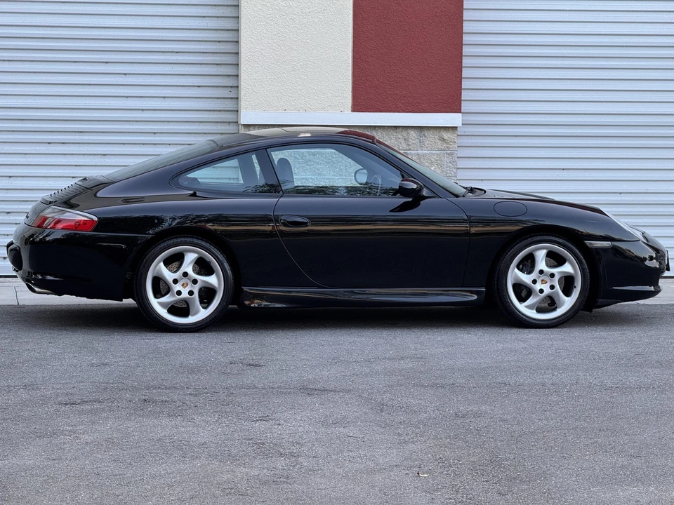 2002 Porsche 996 Carrera - Image 12 of 31