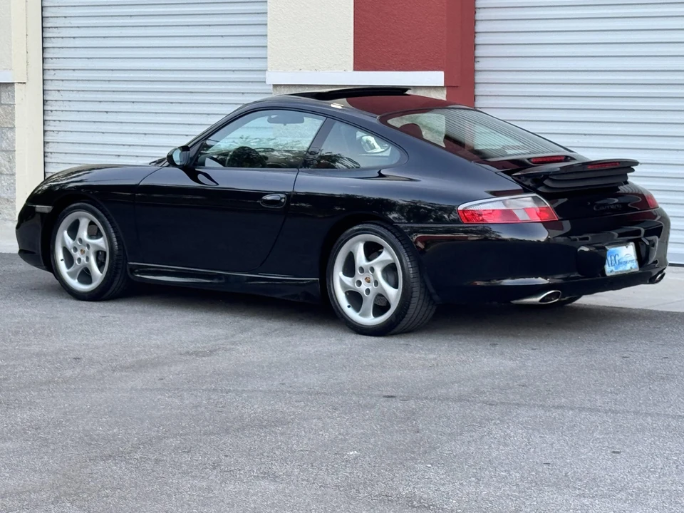 2002 Porsche 996 Carrera - Image 25 of 31