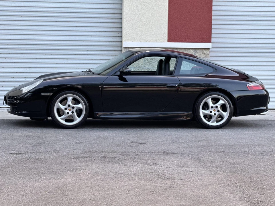2002 Porsche 996 Carrera - Image 28 of 31