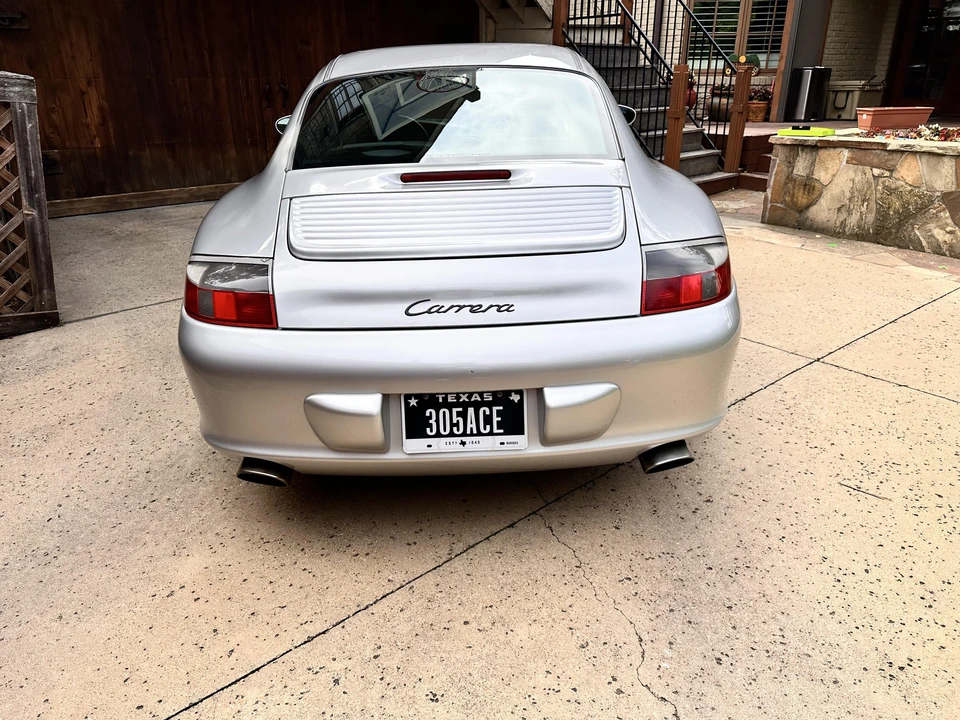 2002 Porsche 996 Carrera - Image 10 of 31