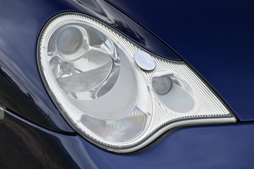 2002 Porsche 996 Carrera - Image 19 of 31