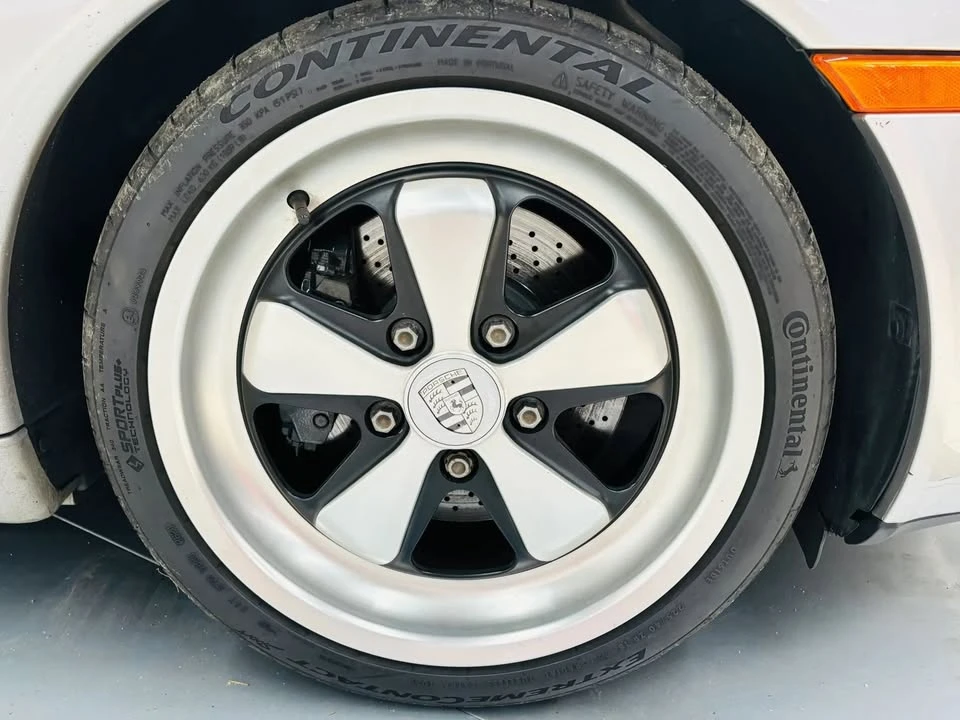 2002 Porsche 996 Carrera - Image 15 of 18