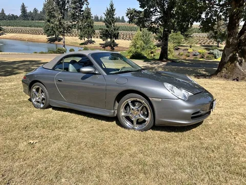 2002 Porsche 911 Carrera Coupe
